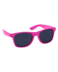 {{product.name}} - {{product.manufacturer}} - {{product.sku}}