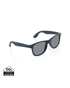 {{product.name}} - {{product.manufacturer}} - {{product.sku}}