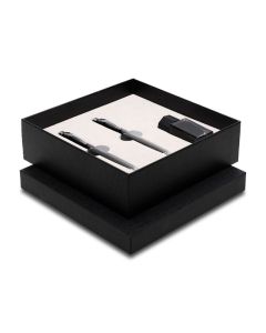 {{product.name}} - {{product.manufacturer}} - {{product.sku}}