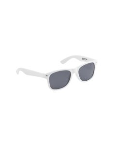 {{product.name}} - {{product.manufacturer}} - {{product.sku}}