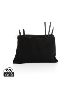 {{product.name}} - {{product.manufacturer}} - {{product.sku}}