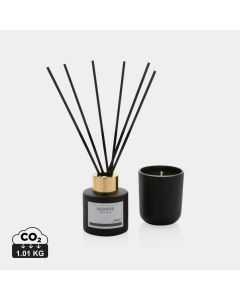 {{product.name}} - {{product.manufacturer}} - {{product.sku}}