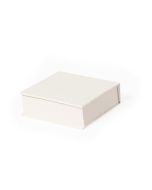 {{product.name}} - {{product.manufacturer}} - {{product.sku}}