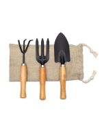 {{product.name}} - {{product.manufacturer}} - {{product.sku}}