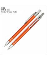 {{product.name}} - {{product.manufacturer}} - {{product.sku}}