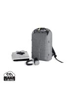 {{product.name}} - {{product.manufacturer}} - {{product.sku}}